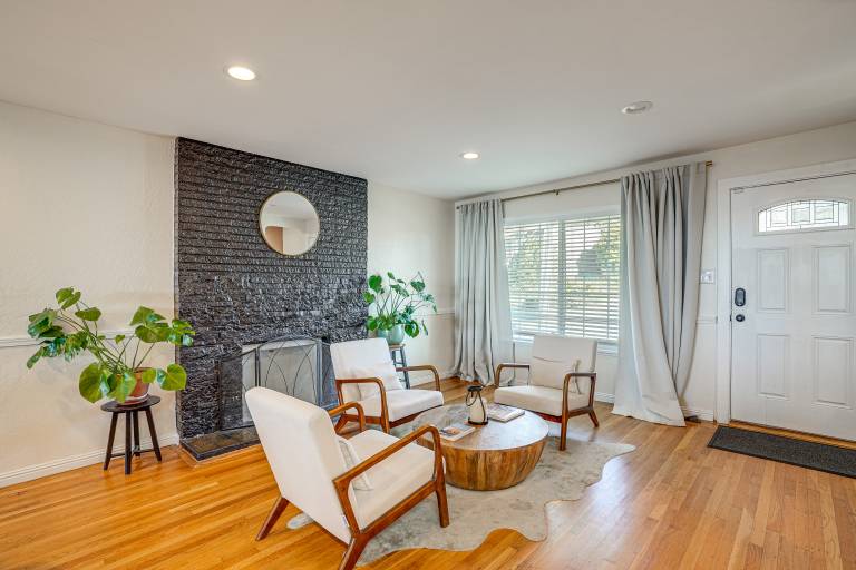 Bay Area Family Home w/ Indoor Pool + Game Room — photo 5