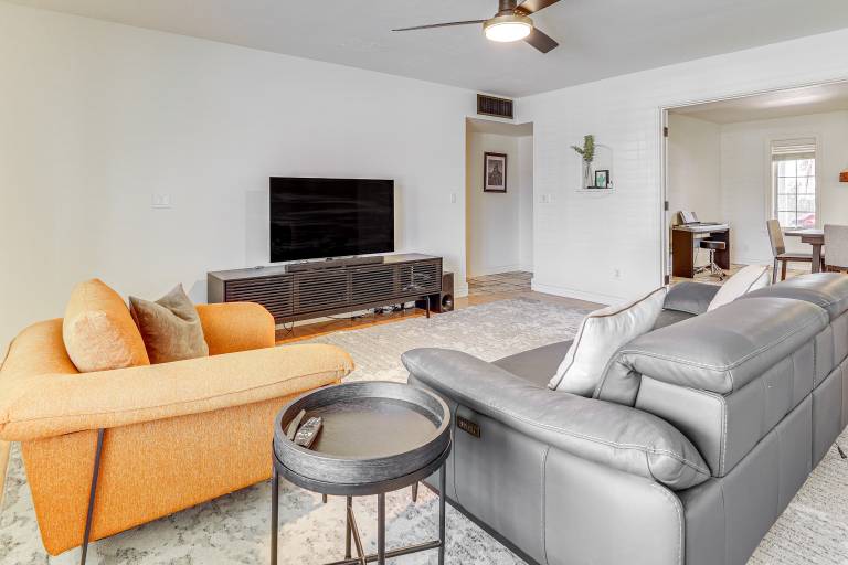 3 Mi to Dtwn Shops & Eats: Mesa Home w/ Pool! — photo 5
