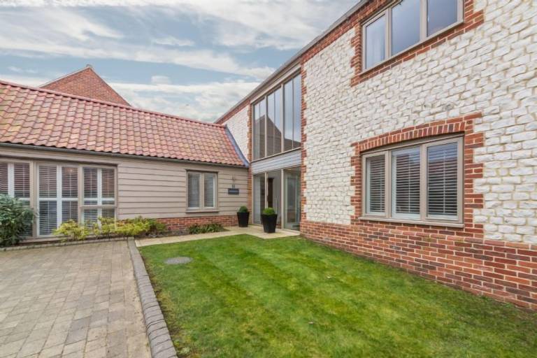 House Burnham Market