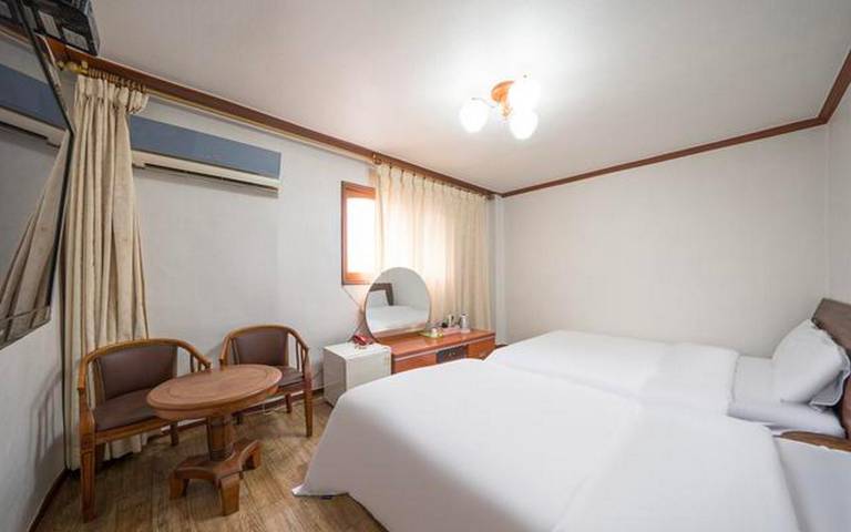 Gimcheon Gimcheon Station Grand Motel