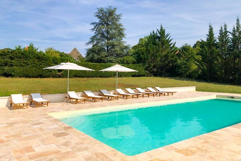 Family-friendly castle with terrace, private pool & garden | Dogs allowed — photo 3