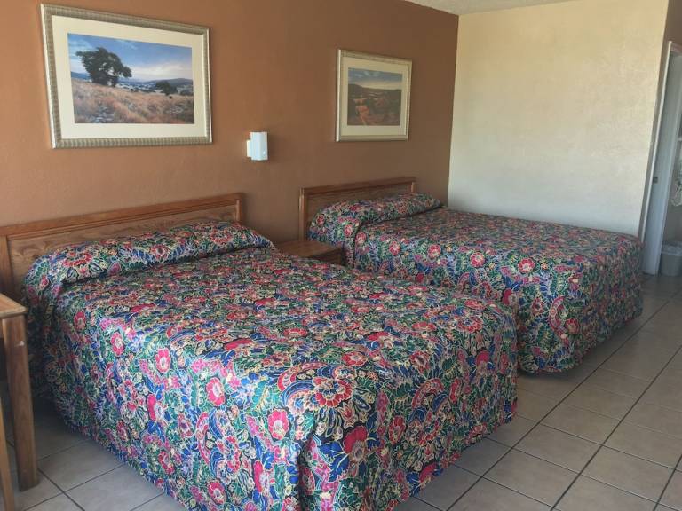 Motel Georgian Acres