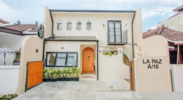 Villa with 2 rooms for 4 persons in Canggu