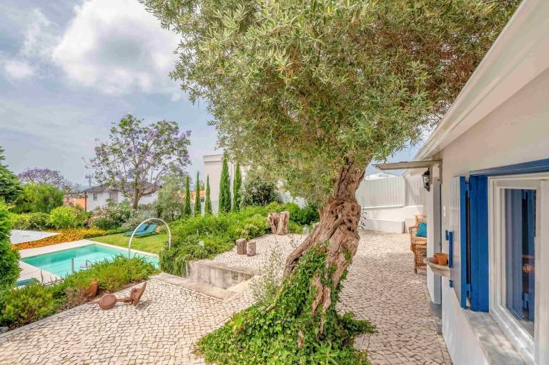 Ferienhaus mit Pool in Paço de Arcos, Atlantikküste f&uuml;r max. 4 Personen am Atlantik