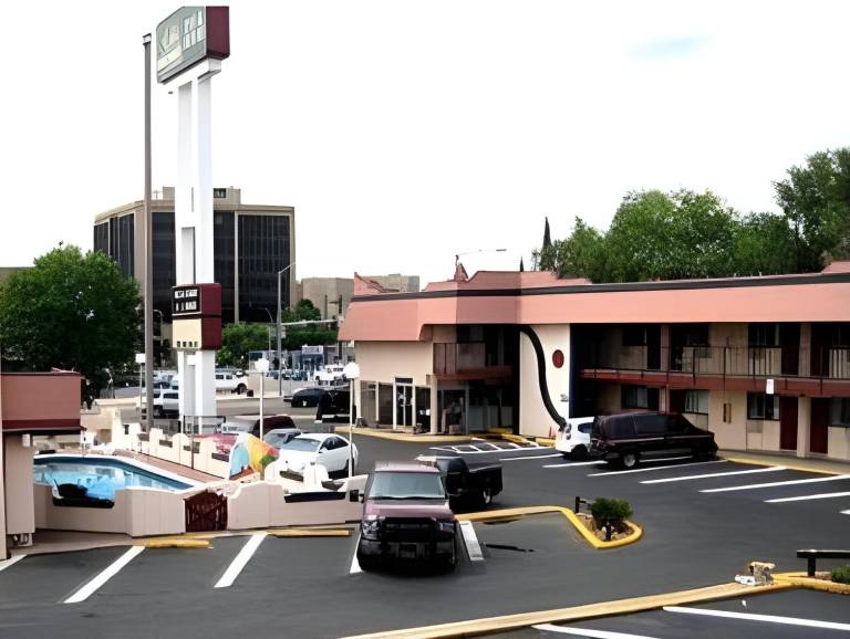 Santa Fe Inn - Pueblo in Pueblo, CO