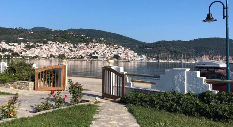 Vacation home with yard, pool & terrace | Pet-friendly in Skopelos