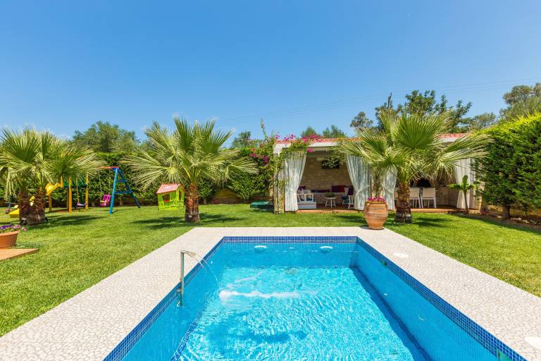 Villa Geropotamos