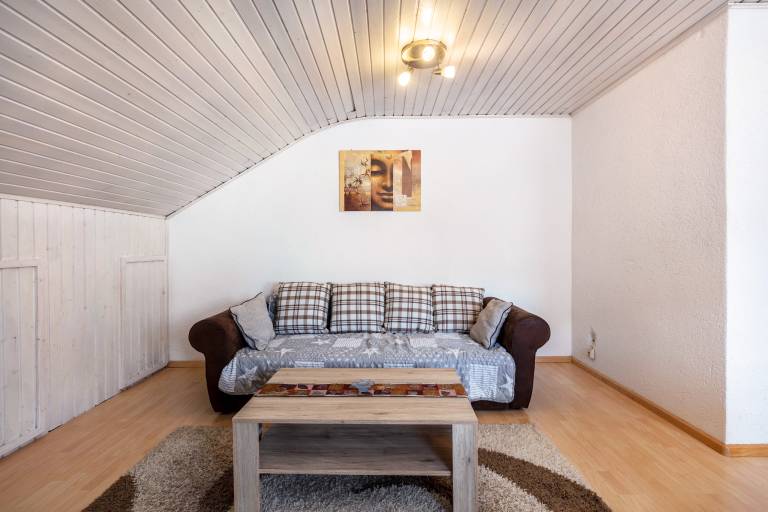 Apartment with 2 rooms for 6 persons — photo 2