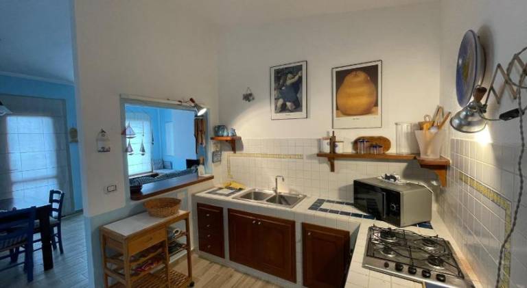 Apartment with pool — photo 4