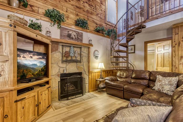 Children-friendly cabin with jacuzzi, barbeque & pool | Mountain view | Pet-friendly — photo 4