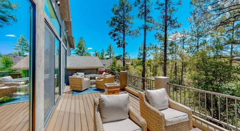 House with yard, patio & grill — photo 4