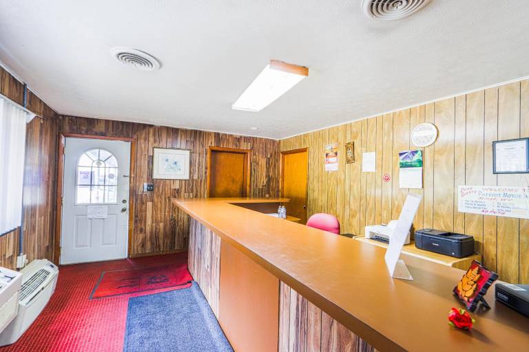Travelers Inn by OYO Beaver, Hwy 19 — photo 3