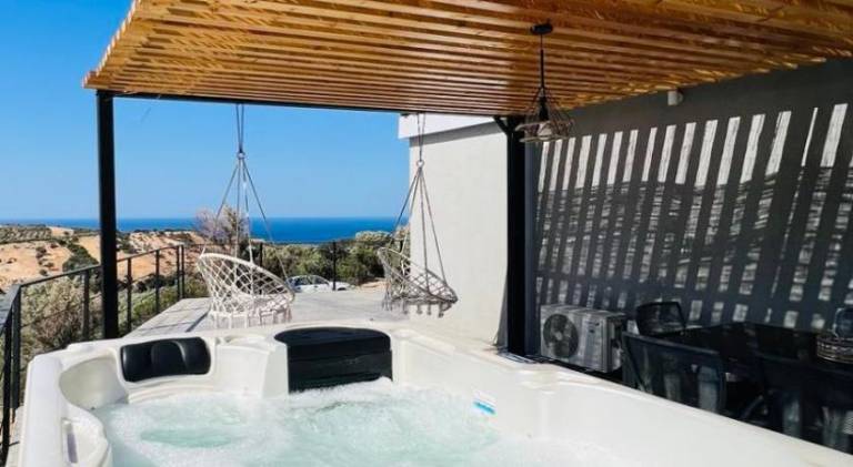 Villa with 3 rooms for 6 persons in Rethymno