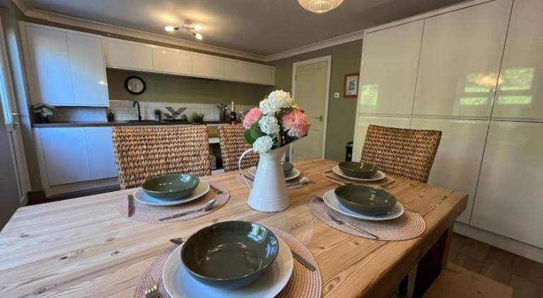 House with 2 rooms for 5 persons — photo 4