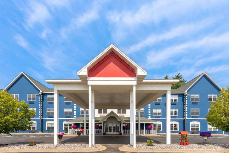 AmericInn by Wyndham Iron Mountain in Iron Mountain, MI