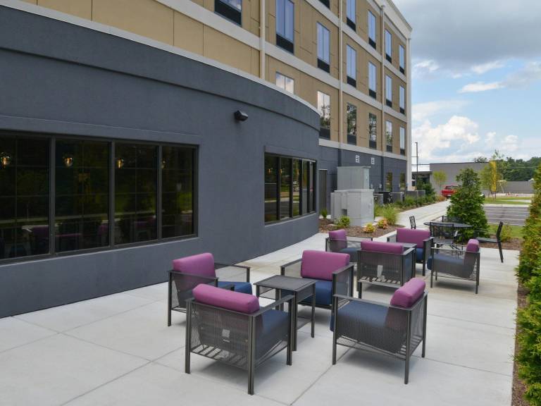 Holiday Inn Express & Suites Bryant West By IHG — photo 3
