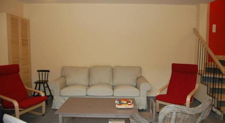 House with 2 rooms for 5 persons — photo 4