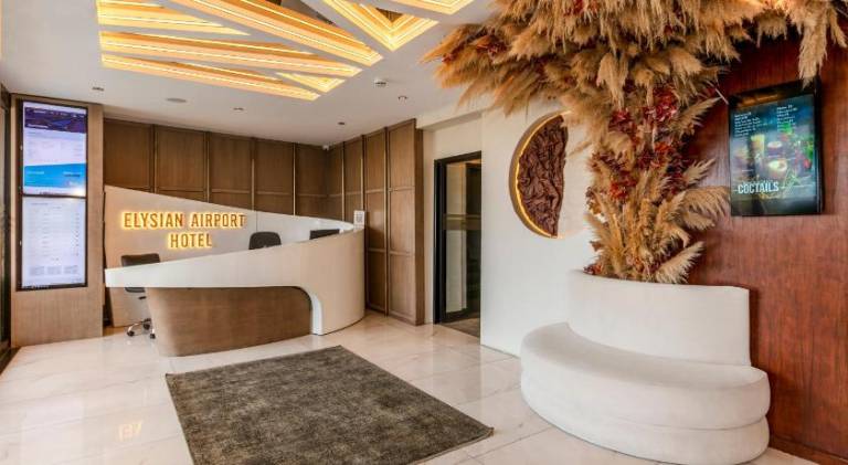 Elysian Airport Hotel — photo 2