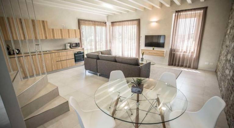 Wonderful holiday apartment with yard, terrace & private pool | Close to the beach | Pets are welcome — photo 2