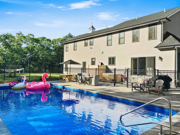 House Yarmouth Port
