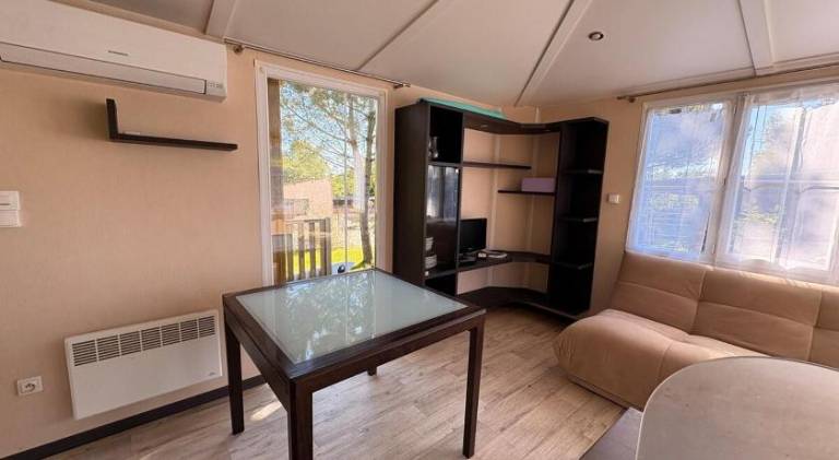 Chalet with pool | Pets allowed — photo 2