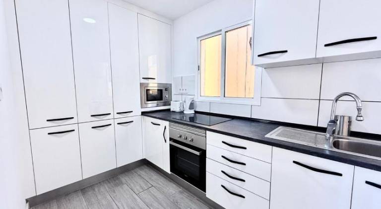 Rental apartment with terrace — photo 4