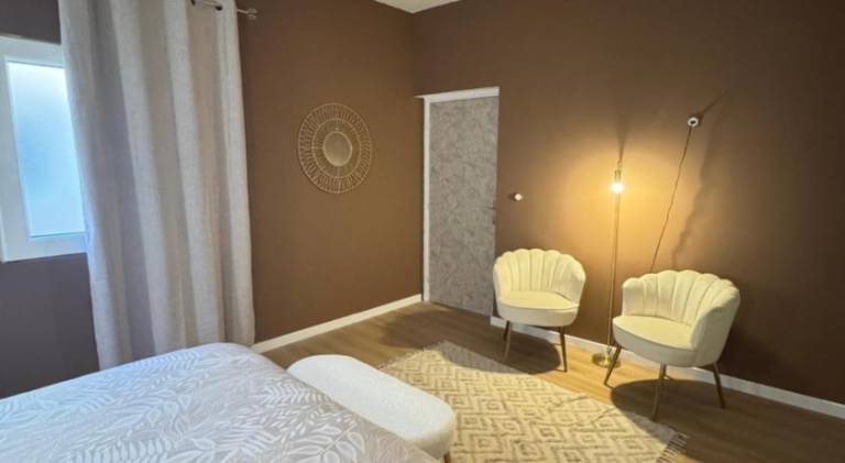 Apartment with 1 room for 2 persons in Balaruc-le-Vieux
