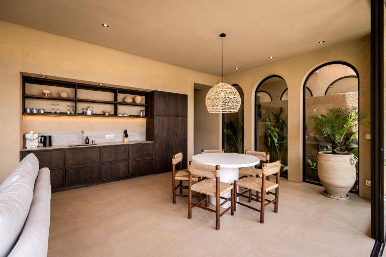 Villa with garden, pool & terrace — photo 5