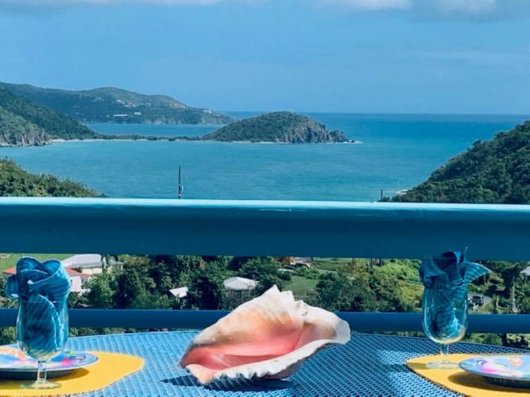 House Coral Bay