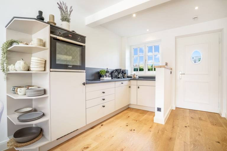 Hochwertiges Ferienhaus für 6 Personen mit eigener Sauna und Terrasse — photo 5