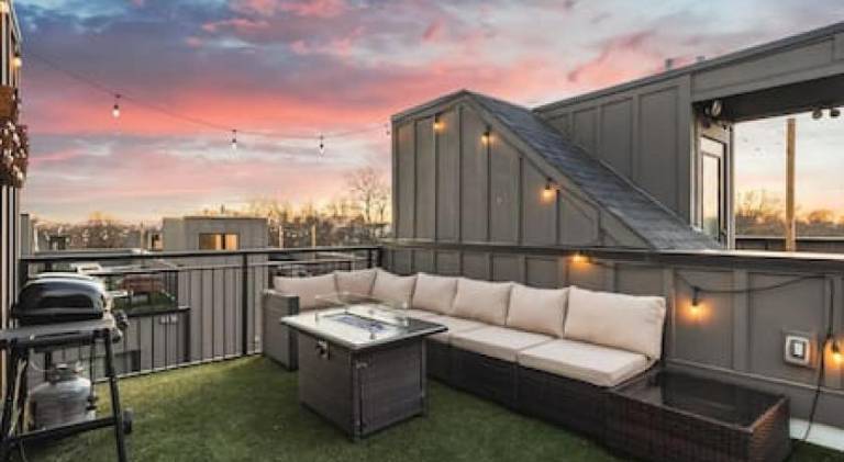 Vacation home with 4 rooms for 12 persons in Nashville, TN
