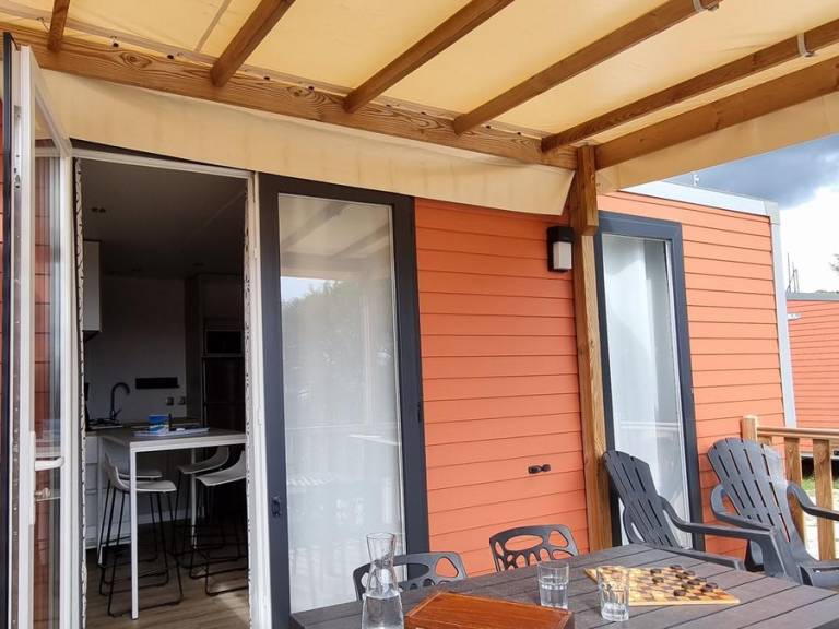 Mobile home with heated pool, barbecue & terrace — photo 5