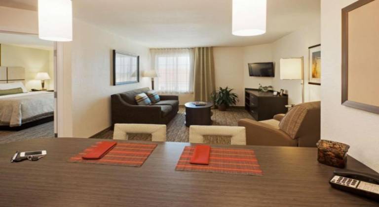 Candlewood Suites Erie By IHG — photo 2