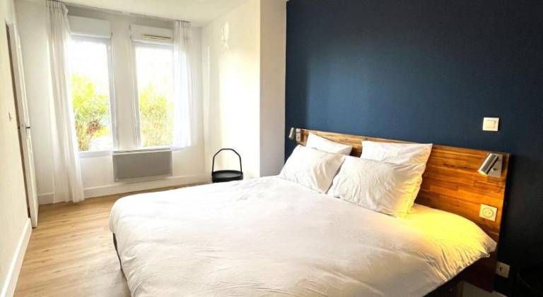 Serviced apartment with terrace in Aix-en-Provence