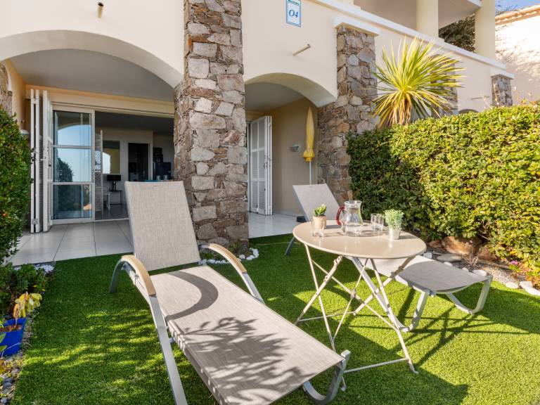 Holiday apartment with pool, terrace & yard | Sea view — photo 2