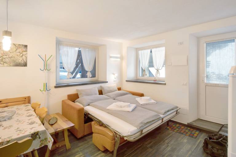 Fully equipped pleasant apartment with terrace & fast internet | Mountain view | Close to the ski | Pet-friendly — photo 3