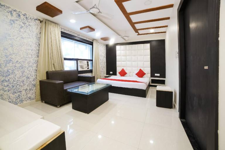 OYO 44314 Hotel Veer Bhumi Palace in Gwalior