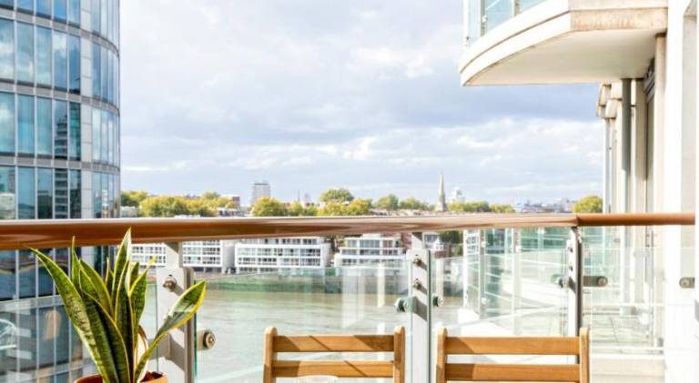Apartment  London Borough of Lambeth