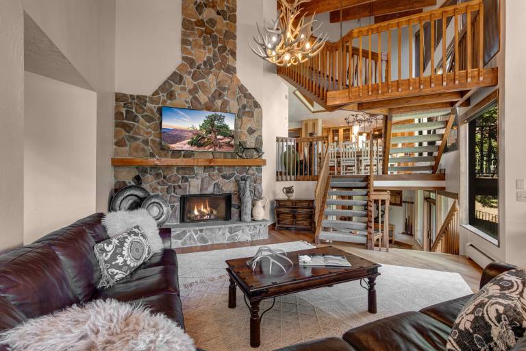 Family-oriented house with jacuzzi, barbecue & sauna | Mountain view | Dogs allowed — photo 2
