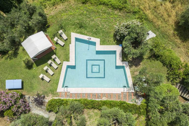 Villa with terrace, BBQ & garden | Panoramic view — photo 4