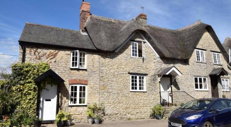 House with 1 room for 2 persons in Yeovil