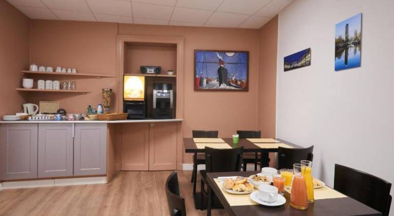 Hotel Le Petit Duquesne — photo 3