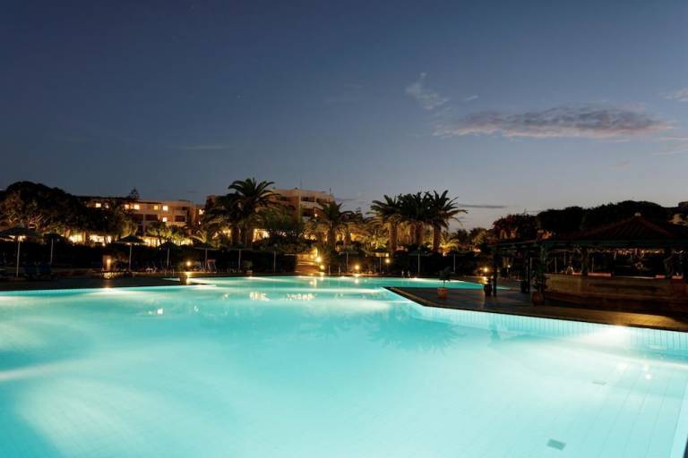 Resort Agkisaras