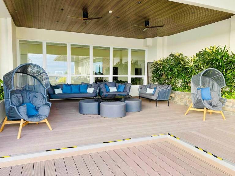 Pleasant vacation home with pool | Pets are welcome — photo 5