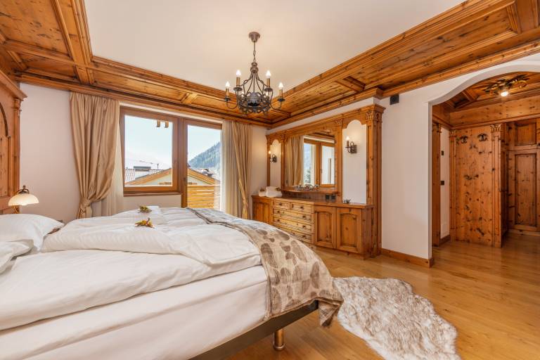 Chalet Mountain Plaza - Le atmosfere magiche del Trentino, il calore dello chalet di montagna - — photo 4