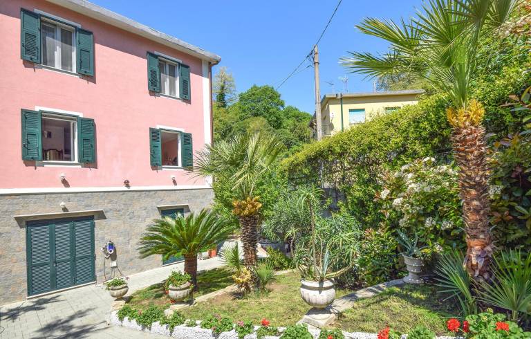 Ferienwohnung  Cornigliano