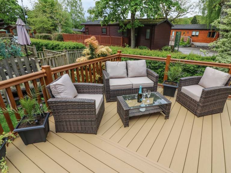 Family-friendly lovely cottage with pool, yard & sauna | Pets allowed — photo 2