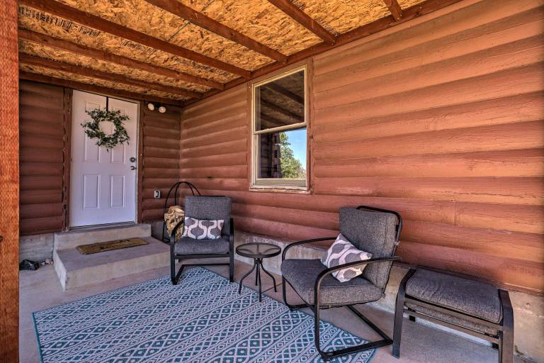 NEW! Central Family Retreat w/ Mtn Valley Views! in Washington, UT