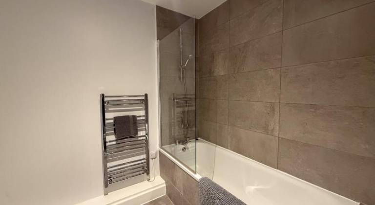 Quayside Apartments by Beehosting — photo 4