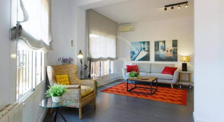 Apartment with patio | Pets allowed — photo 2
